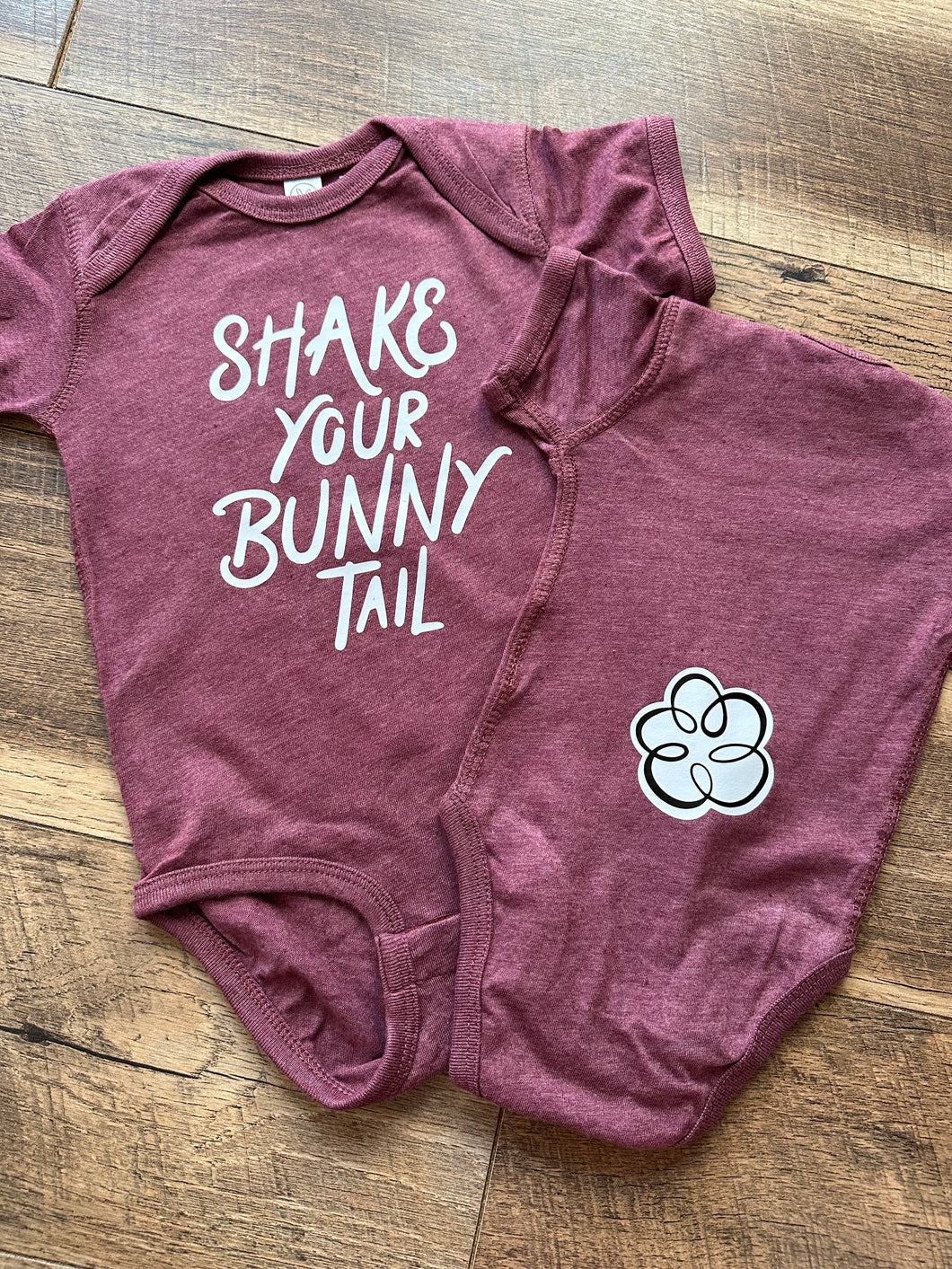 Shake Your Bunny Tail Bodysuits (Infant)